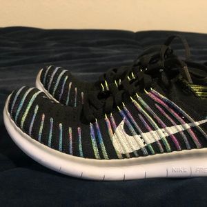 Nike FREE RN FLYKNIT